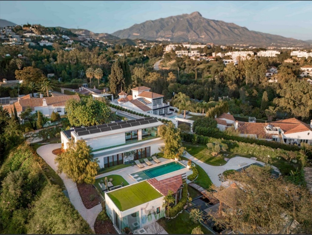 Villa Benahavís € 3.950.000,-