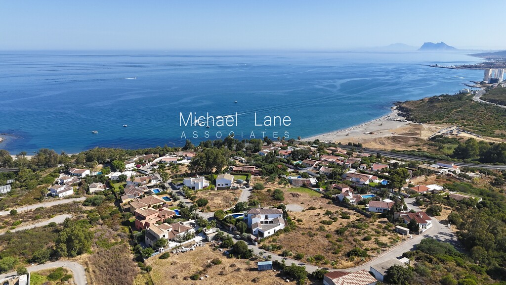 Vrijstaande villa San Diego € 1.899.500,-