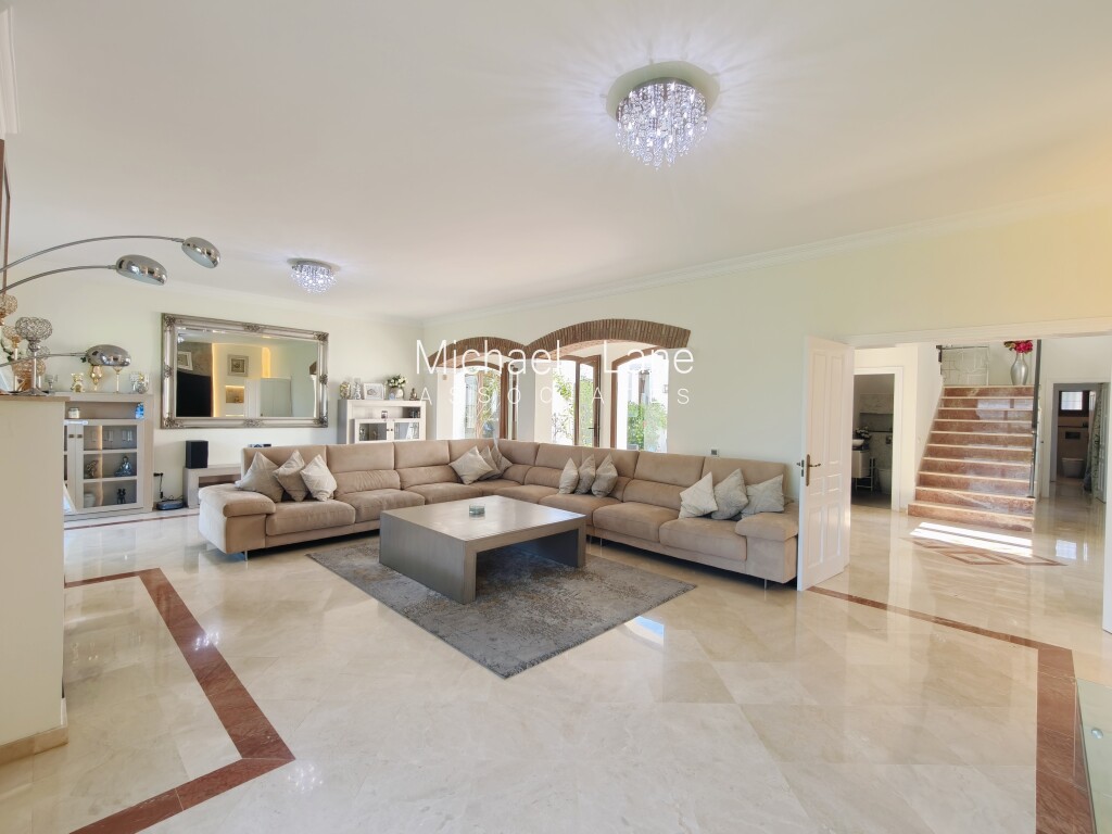 Vrijstaande villa San Diego € 1.899.500,-