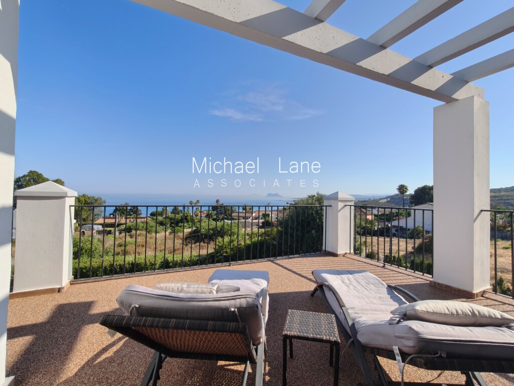 Vrijstaande villa San Diego € 1.899.500,-
