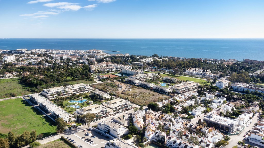 Townhouse Nueva Andalucía € 545.000,-