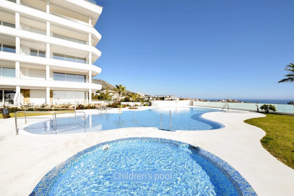 Apartment Fuengirola € 695.000,-