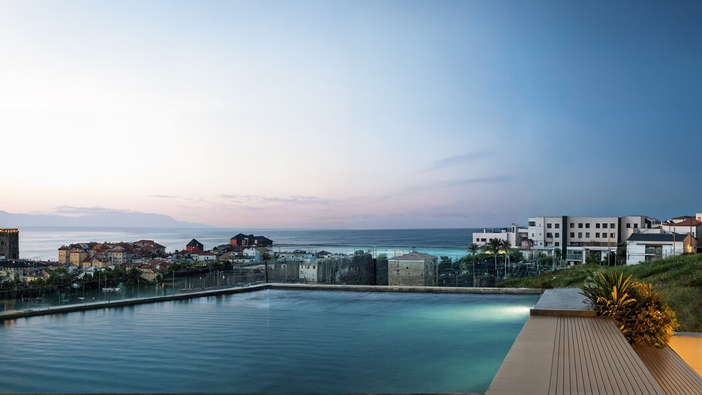 Apartment Estepona € 464.000,-