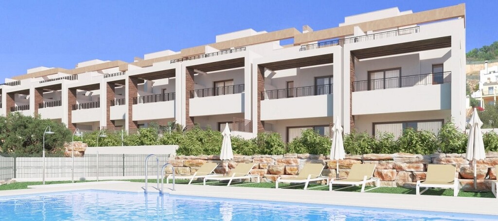 Townhouse Istán € 615.000,-