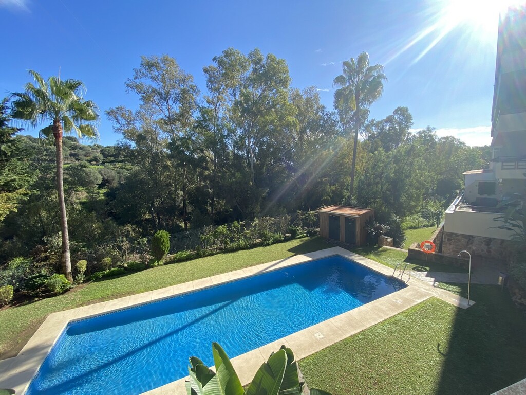 Ground Floor Apartment Calahonda € 280.000,-