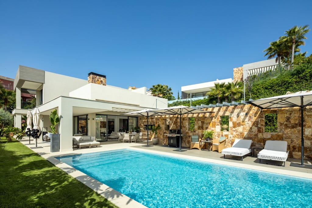 Villa Nueva Andalucía € 5.695.000,-