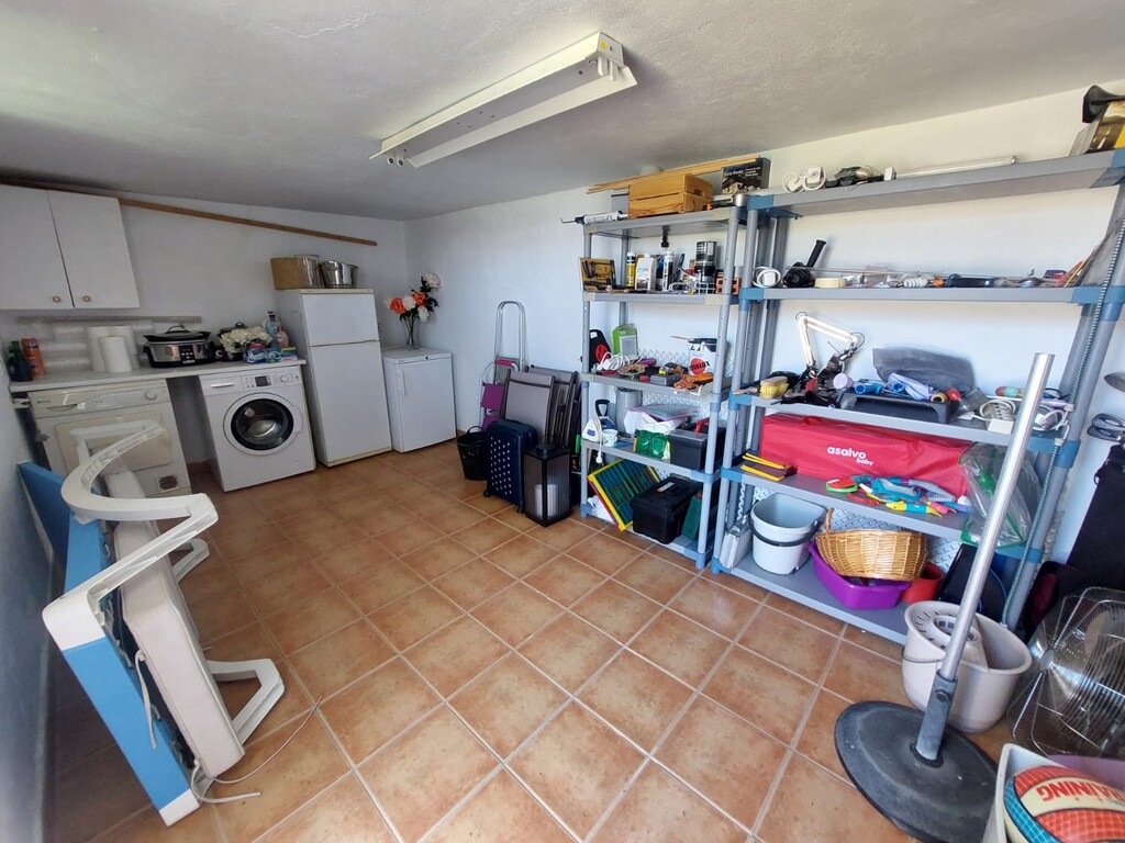 302757.jpg